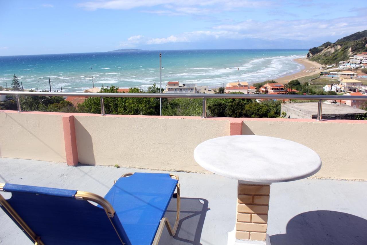 איוס סטפנוס Theos Apartments מראה חיצוני תמונה
